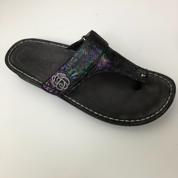 Alegria Shoes Alegria Womens Carina Thong Sandals Rose